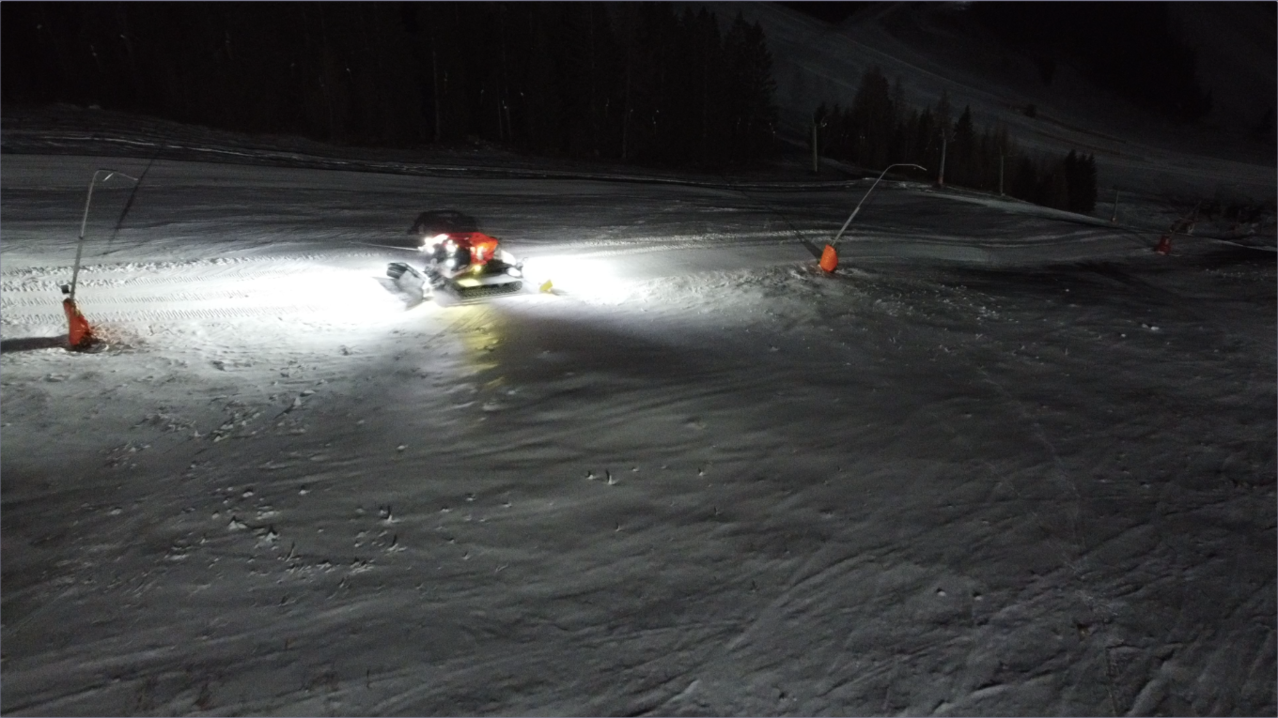 Impressionen von den Trainingseinheiten mit Flutlicht (Aufnahmen @Mitteregger)